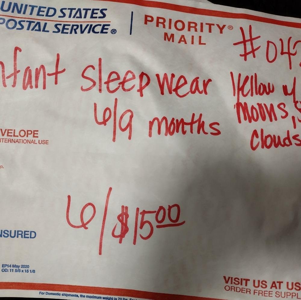 Infant sleeper.          6/$15 - Picture 3 of 4